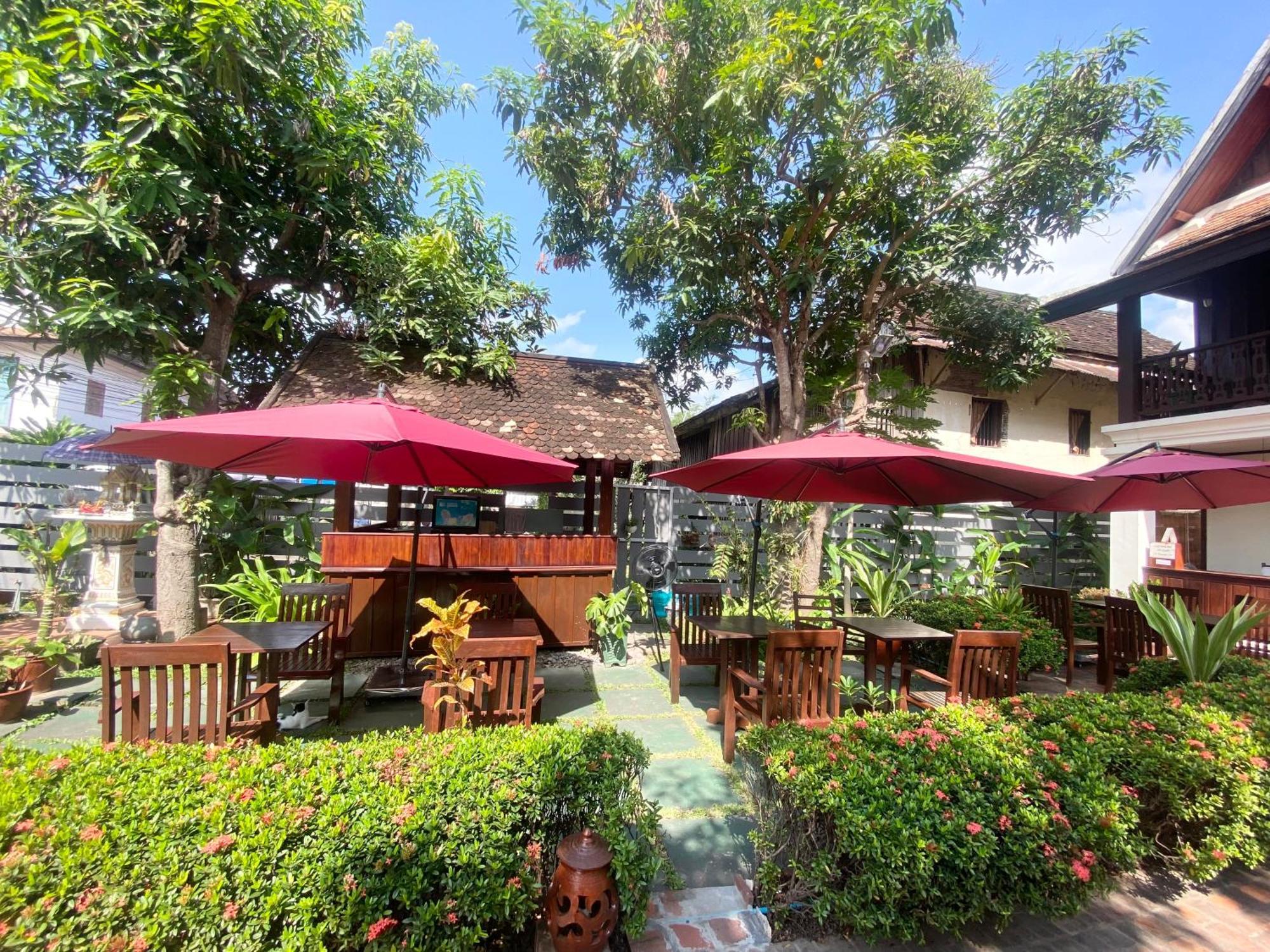 Luang Prabang Residence & Travel Bagian luar foto