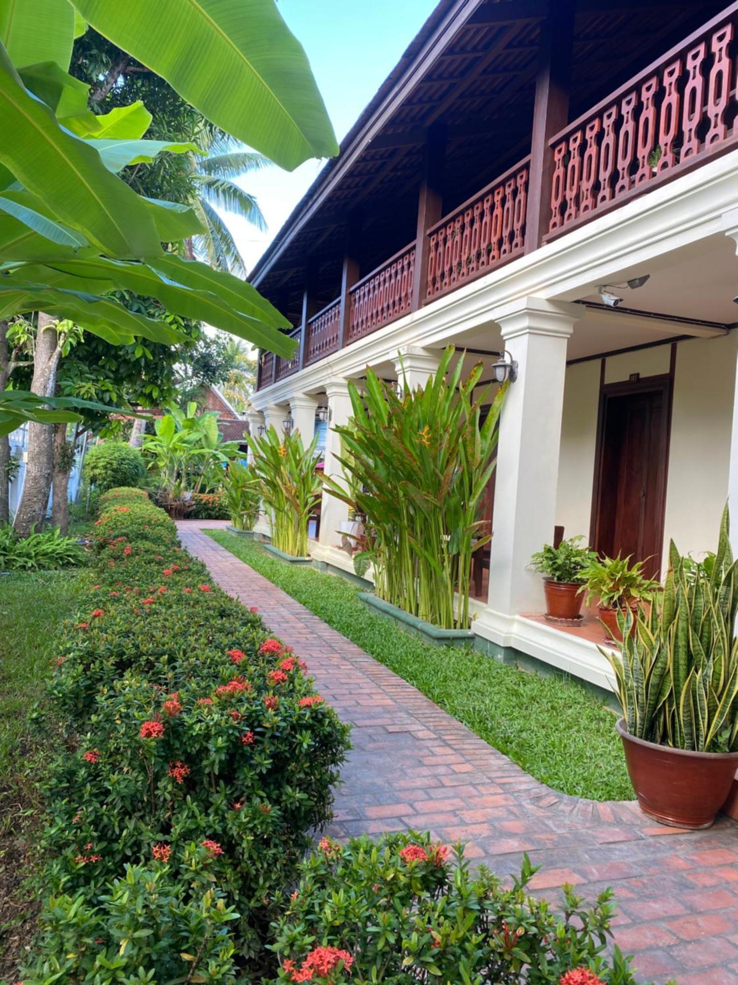 Luang Prabang Residence & Travel Bagian luar foto