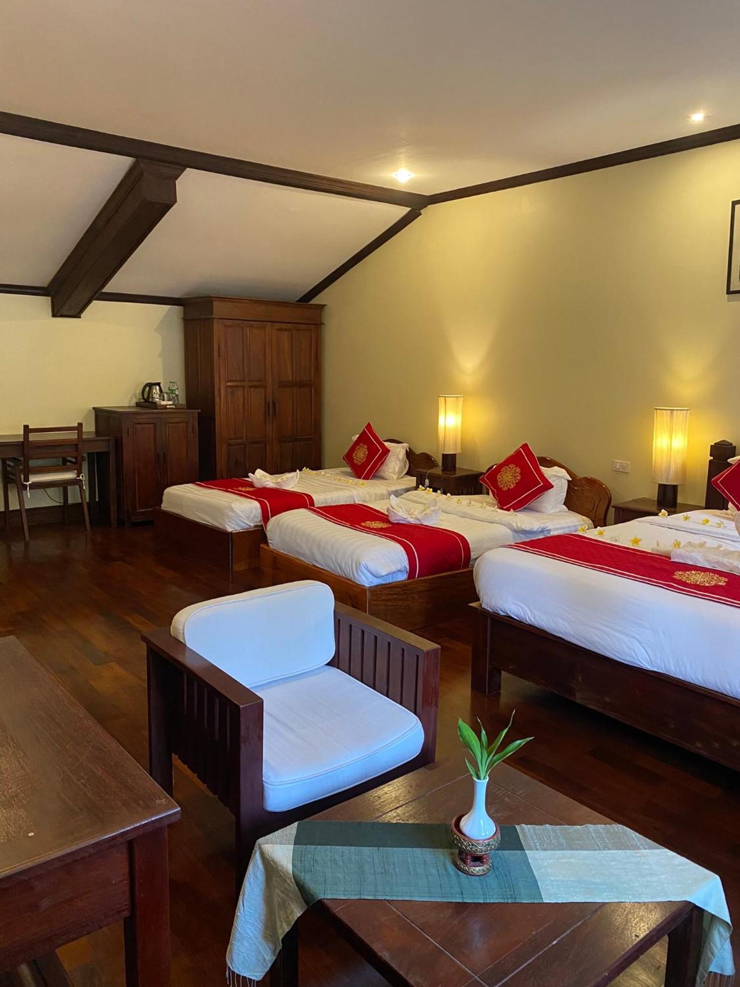 Luang Prabang Residence & Travel Bagian luar foto